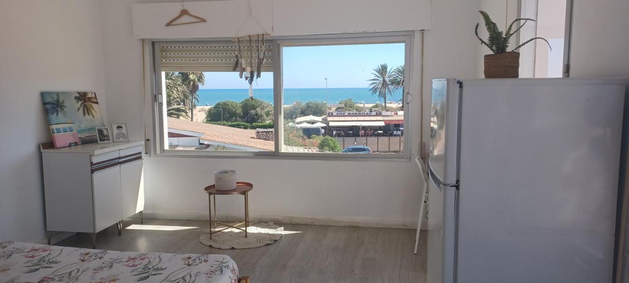 Oh! Cinnamon Beach Guest House Ісла-Канела Екстер'єр фото